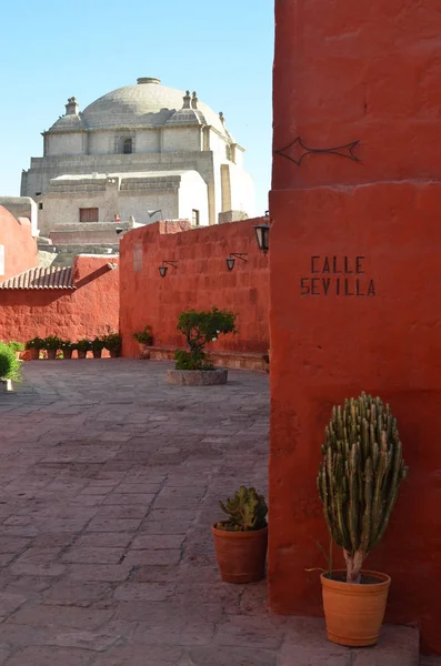 Boyalı Duvarlar Kapı Santa Catalina Manastırı Arequipa Peru — Stok fotoğraf