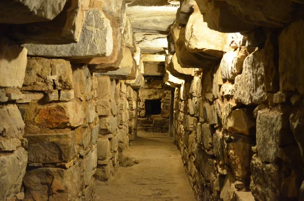 Yeraltı tünelleri içinde ana Tapınağı, Chavin de Huantar,: Ancash, Peru