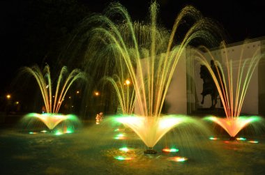 Işıklı su pınarlarına Circuito Magico de Agua, Lima Peru
