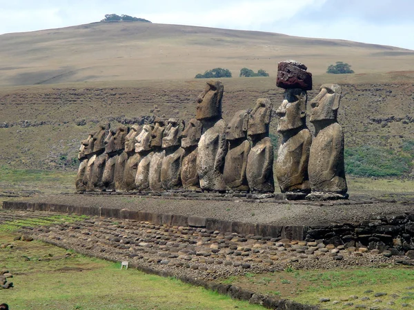 Der Stehende Moai Auf Ahu Tongariki Auf Der Osterinsel Chile — Stockfoto