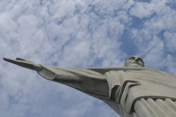 ジャネイロ ブラジル フランスの彫刻家ポール Landowski によって作成されたイエス キリストのアールデコ像であり エイトルダシルバコスタのブラジルのエンジニアによって建てられた フランスと共同でエンジニア アルバート コルコバードのキリスト像 — ストック写真
