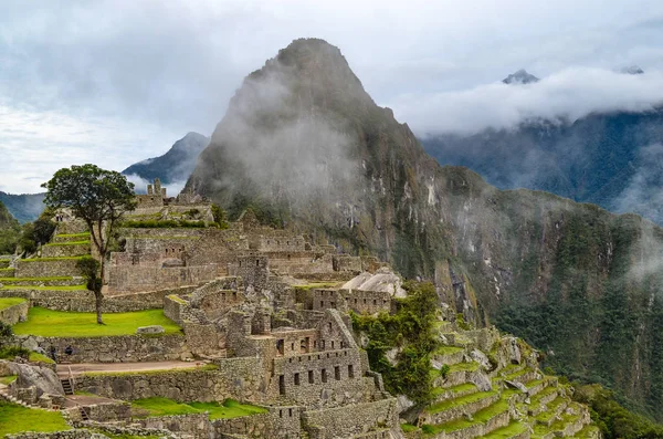 La ciudad perdida de Machu Picchu. Cuzco, Perú — Foto de Stock