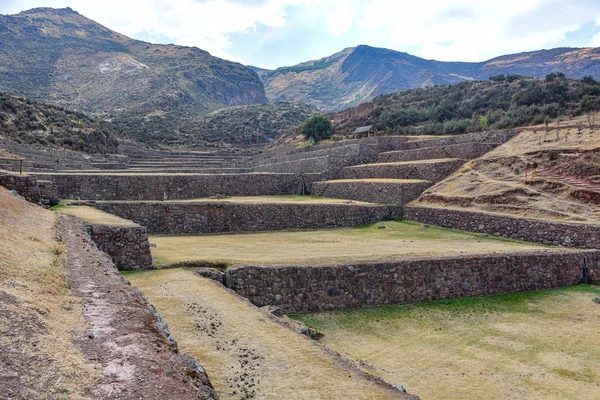 Inca stone terraces at the Tipon archaeological site, Cusco, Peru — Stock Photo, Image