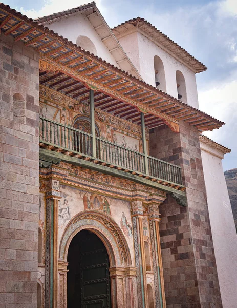 Fachada exterior da igreja barroca de Andahuaylillas. Cusco, Peru — Fotografia de Stock