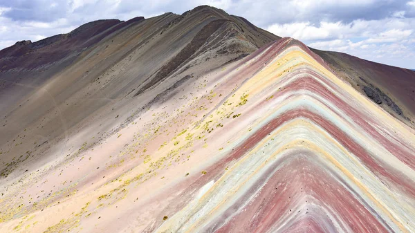 维尼库纳"彩虹山"的自然色彩。秘鲁库斯科 — 图库照片