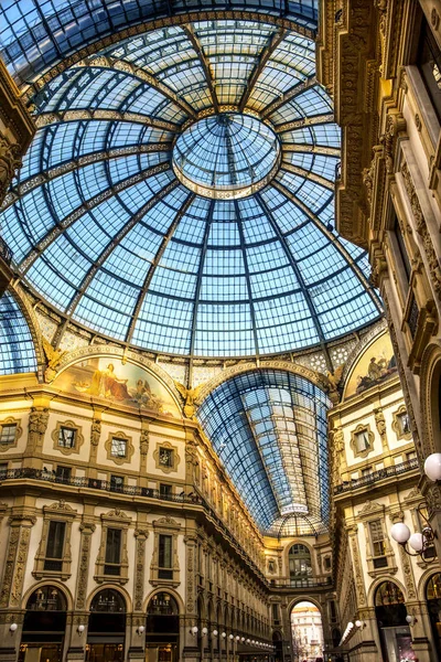 Galleria Vittorio Emanuele Milan piazza Duomo — Stock Fotó