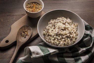 Güzel yemek quinoa pirinç Japon tarzı 