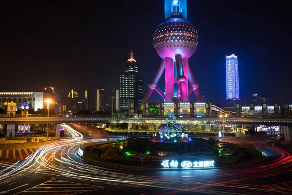Geceleyin, Shanghai krallık kule aydınlatma üzerinde göster