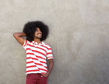 adam el saç ile ayakta