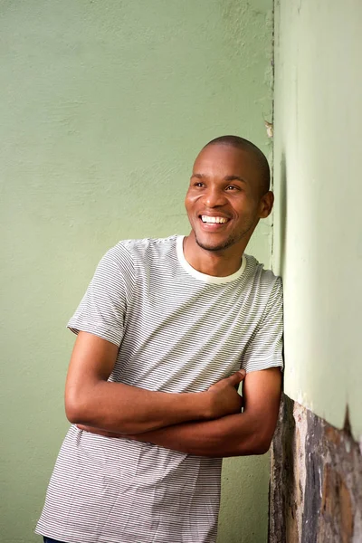 Fiatal afrikai srác nevetve — Stock Fotó