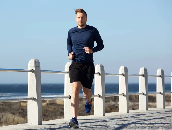 Man going for run outside — Stock Photo, Image