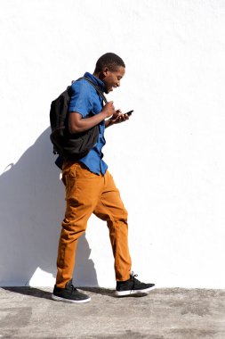 Afrika kökenli Amerikalı öğrenci