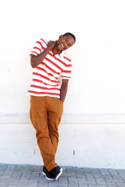 Afrika adam ayakta dışında