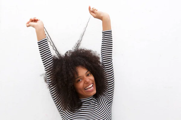 Mooie gelukkig zwarte vrouw — Stockfoto