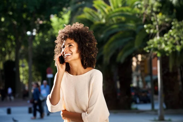 Retrato de mujer hermosa — Foto de Stock