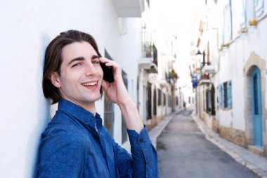 Mutlu erkek ol kapatın