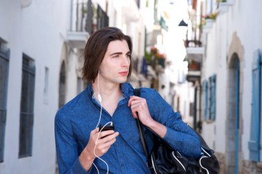 Yakışıklı erkek ol kapatın 