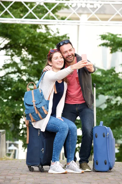 Retrato de pareja feliz — Foto de Stock