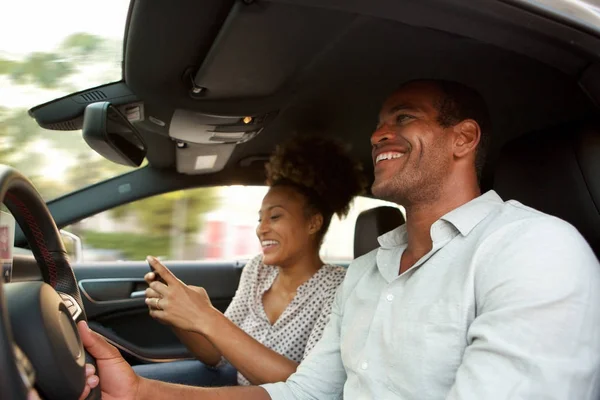 Close Portrait Smiling African American Man Woman Car Smiling — Stock Photo, Image