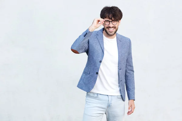 Portrait Jeune Homme Souriant Avec Lunettes Veste — Photo