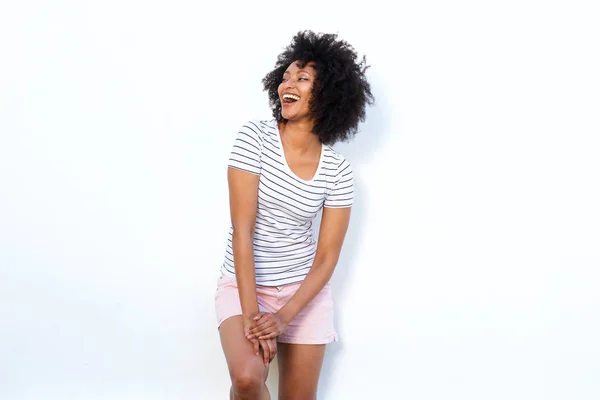 Portret Van Stijlvolle Jonge Afrikaanse Vrouw Weg Kijken Lachen Witte — Stockfoto