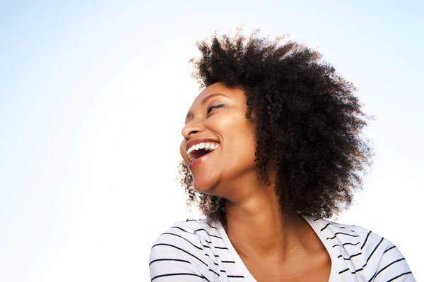 Close Portrait Cheerful Young Black Woman Laughing Outdoors Bright Sky — Stock Photo, Image