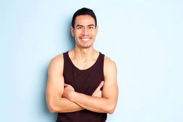 Retrato Hombre Asiático Musculoso Mediana Edad Con Chaleco Pie Con — Foto de Stock