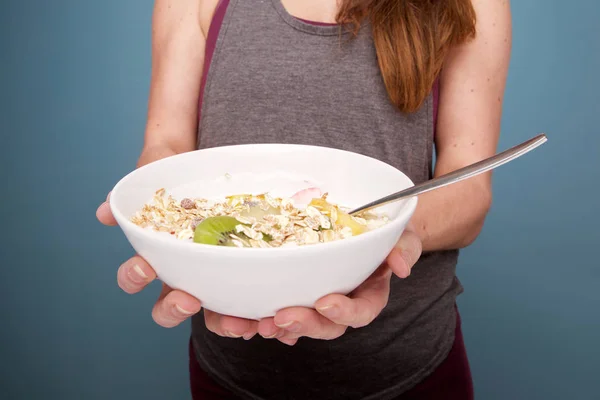 Cropped Image Fit Mature Woman Hands Holding Bowl Healthy Breakfast — Stock Photo, Image