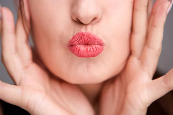 Close Portrait Young Woman Lips Kissing — Stock Photo, Image