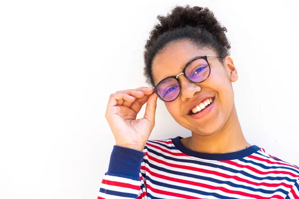 Detail Portrét Usmívající Mladé Smíšené Rasy Dívka Brýlemi Bílé Zdi — Stock fotografie