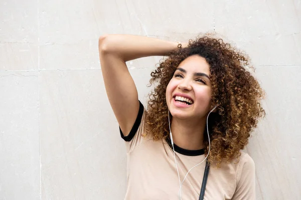 Gros Plan Portrait Belle Jeune Femme Afro Américaine Aux Cheveux — Photo