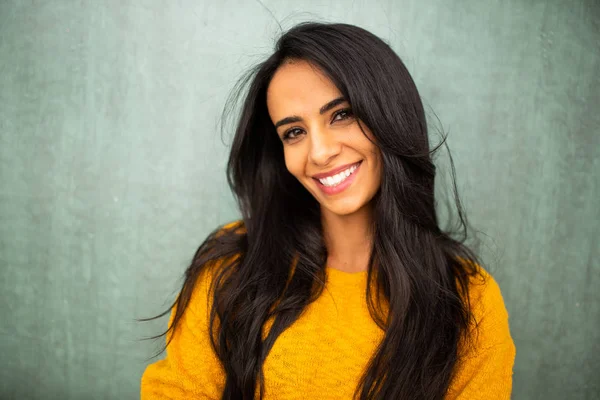 Close Portrait Beautiful Young North African Woman Smiling Green Background — Stock Photo, Image