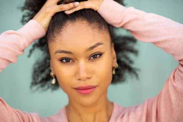 Close Portrait Beautiful Young African American Woman Staring Hands Hair — Stock Photo, Image