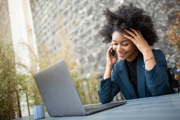 Close Portrait Smiling Business Woman Working Laptop Computer Mobile Phone — Stock Photo, Image