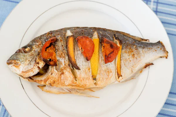 Pişmiş Sparus aurata 