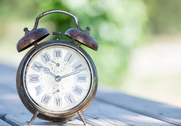 Colección de relojes de alarma antiguos — Foto de Stock