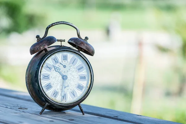 Colección de relojes de alarma antiguos — Foto de Stock