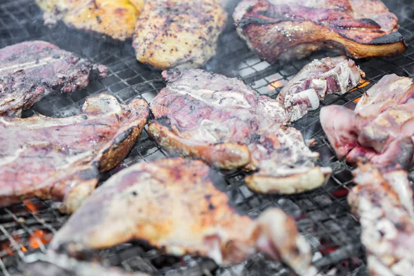 Vlees-barbecue-detail — Stockfoto