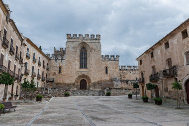 Manastırı Santes Creus (Tarragona-İspanya)