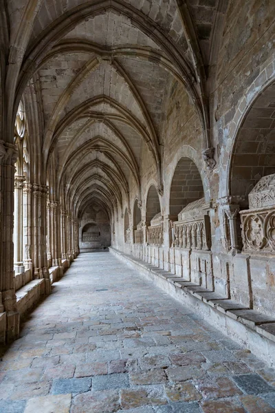 Монастырь Сантес-Крей (Таррагона-Испания) ) — стоковое фото