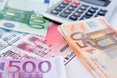 Grafik para ile finansman