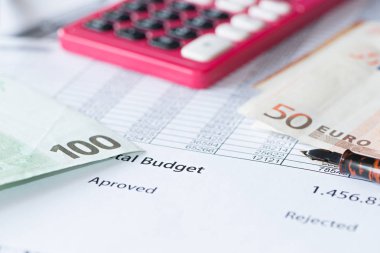 Grafik para ile finansman