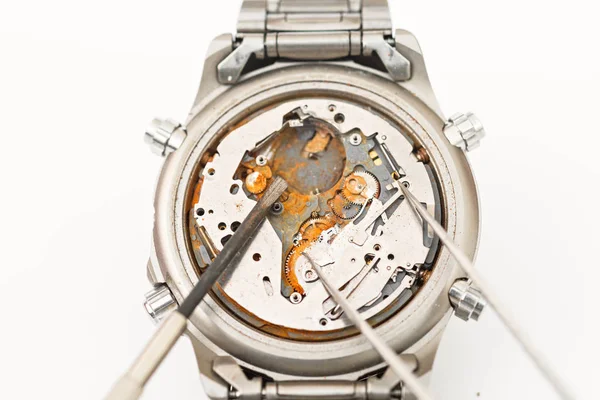 Orologio con macchinari arrugginiti — Foto Stock