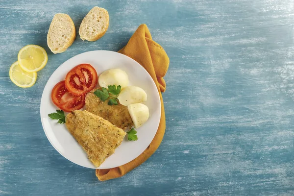 Top View Healthy Baked Battered Fish Seasoned Fresh Parsley Lemon — Stock Photo, Image