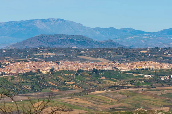 Vue Barrafranca Avec Les Monts Madonie Depuis Mazzarino Caltanissetta Sicile — Photo