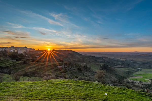 Wunderschöner Sonnenuntergang Über Mazzarino Caltanissetta Sizilien Italien Europa — Stockfoto