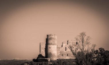 Mazzarino Ortaçağ Kalesi doğal çerçeve, Caltanissetta, Sicilya, İtalya, Avrupa ile görünüm