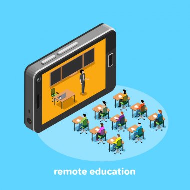 modern ekipman kullanarak Internet üzerinden uzaktan eğitim, çalışma masaları ve öğretmen öğrencilerin oturup smartphone ekran dışında bir izometrik görüntü konuşuyor.