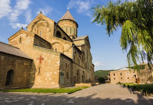 Tarihi kent Mtsheta Gürcistan'daki Svetitskhoveli Katedrali — Stok fotoğraf