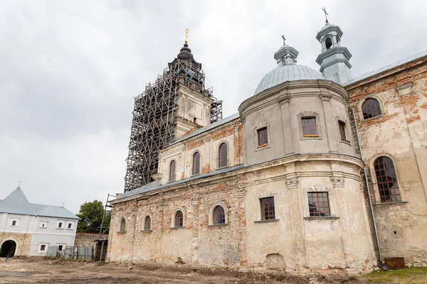 Pidkamin Köyündeki Dominik Manastırının Yeniden Inşası Lviv Bölgesinin Simgeleri Ukrayna — Stok fotoğraf